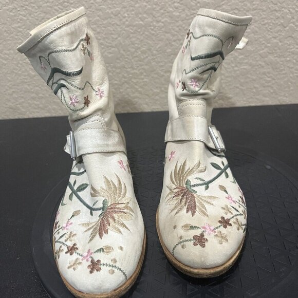Cento Womens Floral Embroidered Leather Boots Size 36 Combat Slouchy Whimsi Boho - Picture 3 of 8